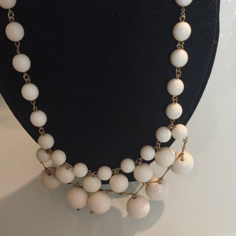 Chic White Beaded Necklace